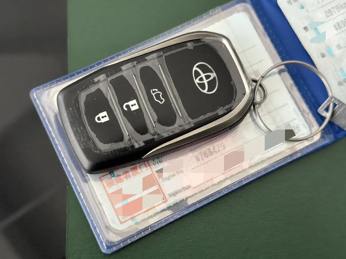 2018 Jeep Grand Commander 2.0T 265HP L4 9AT,autocango,china used car exporter,china ev exporter,chinese used car exporter,chinese used ev exporter