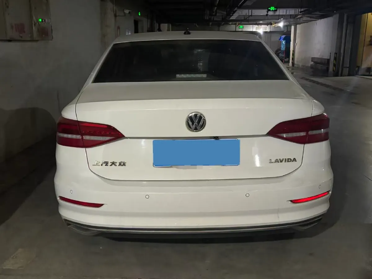 2018 Volkswagen Lavida 1.2T 116HP L4 7DCT,autocango,china used car exporter,china ev exporter,chinese used car exporter,chinese used ev exporter