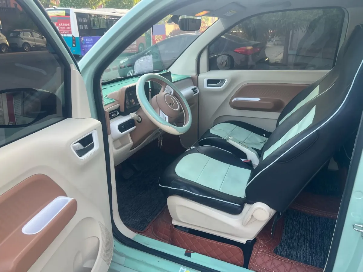 2024 WuLing HongGuang MINI EV BEV 17.3KWH,autocango,china used car exporter,china ev exporter,chinese used car exporter,chinese used ev exporter