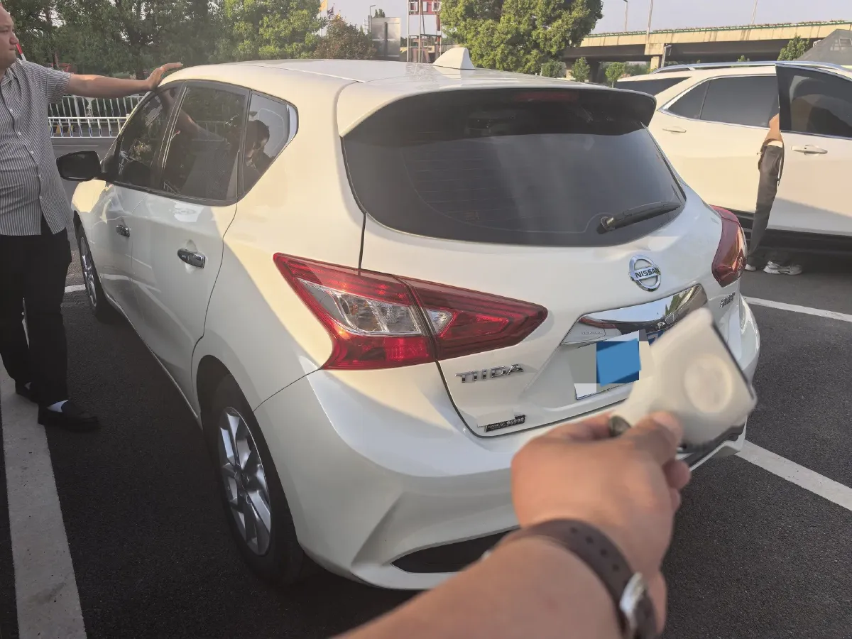 2021 Nissan Tiida 1.6L 122HP L4 CVT,autocango,china used car exporter,china ev exporter,chinese used car exporter,chinese used ev exporter