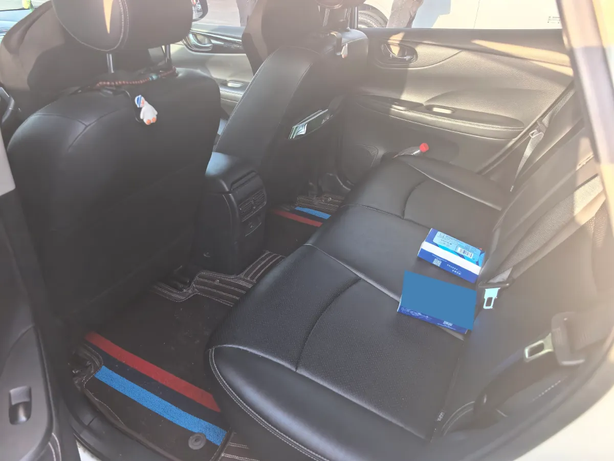 2021 Nissan Tiida 1.6L 122HP L4 CVT,autocango,china used car exporter,china ev exporter,chinese used car exporter,chinese used ev exporter