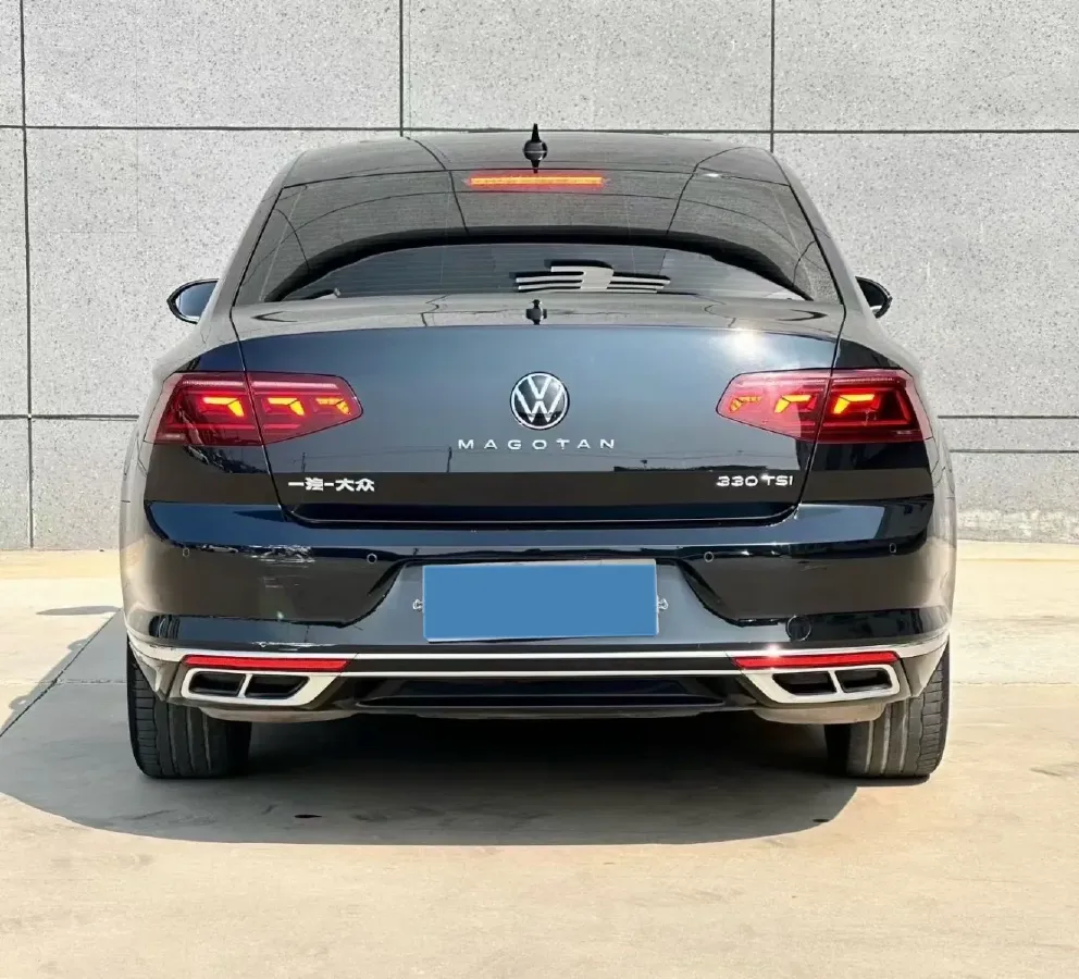 2023 Volkswagen Magotan 2.0T 186HP L4 7DCT,autocango,china used car exporter,china ev exporter,chinese used car exporter,chinese used ev exporter