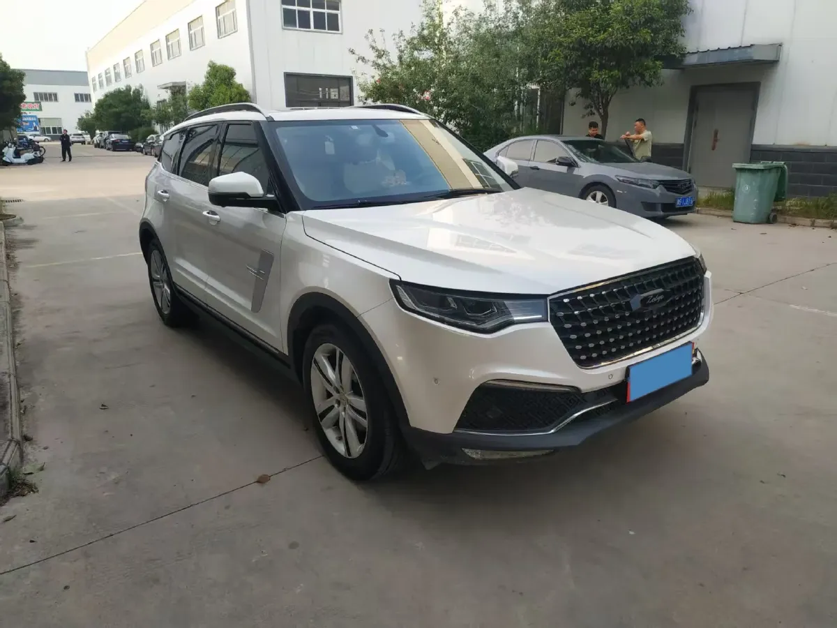 2017 Zotye T700 1.8T 177HP L4 6DCT,autocango,china used car exporter,china ev exporter,chinese used car exporter,chinese used ev exporter