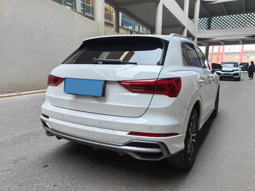 2022 Audi Q3 1.4T 150HP L4 7DCT,autocango,china used car exporter,china ev exporter,chinese used car exporter,chinese used ev exporter