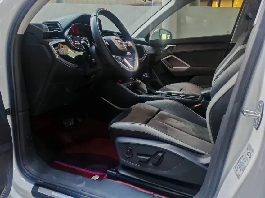 2022 Audi Q3 1.4T 150HP L4 7DCT,autocango,china used car exporter,china ev exporter,chinese used car exporter,chinese used ev exporter