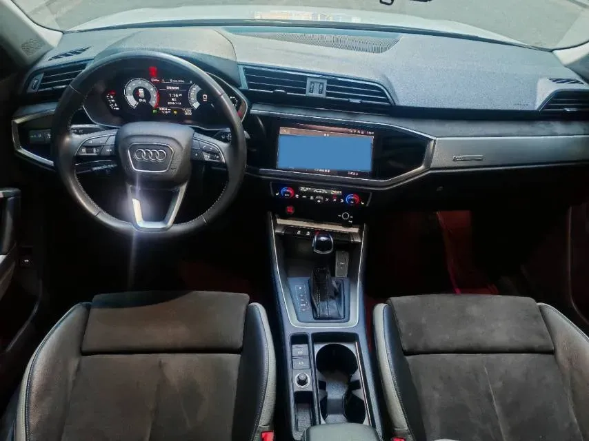 2022 Audi Q3 1.4T 150HP L4 7DCT,autocango,china used car exporter,china ev exporter,chinese used car exporter,chinese used ev exporter