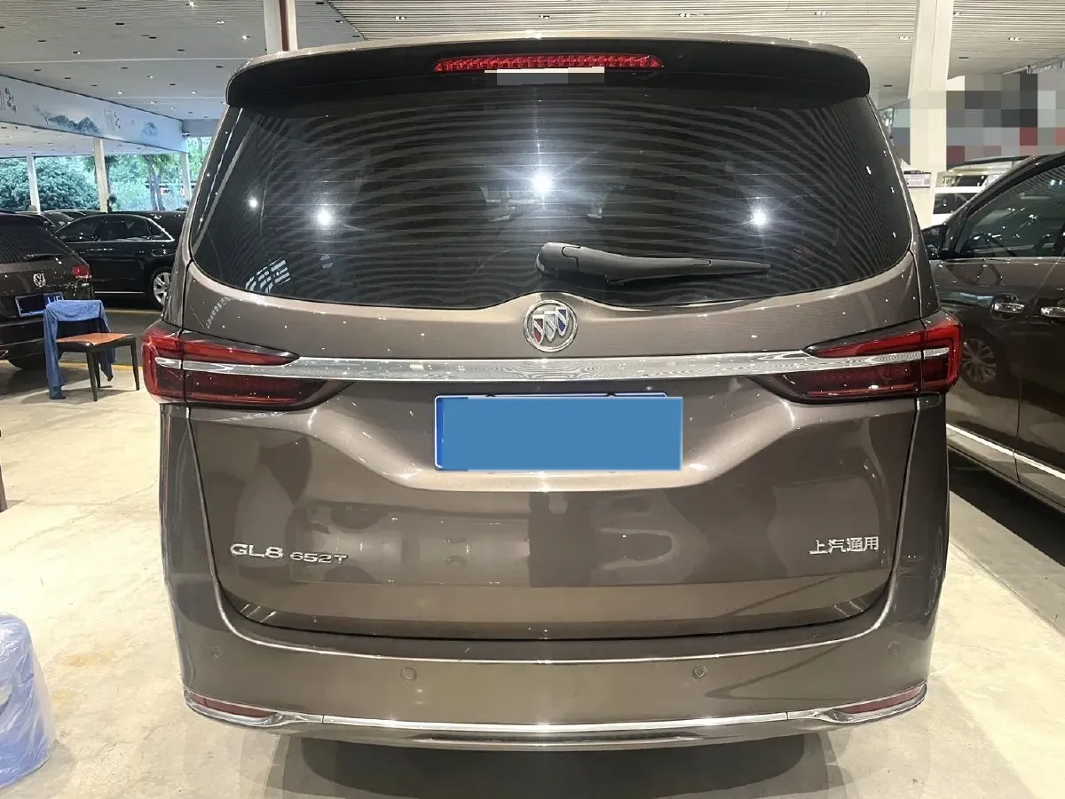 2021 Buick GL8 2.0T 237HP L4 9AT,autocango,china used car exporter,china ev exporter,chinese used car exporter,chinese used ev exporter
