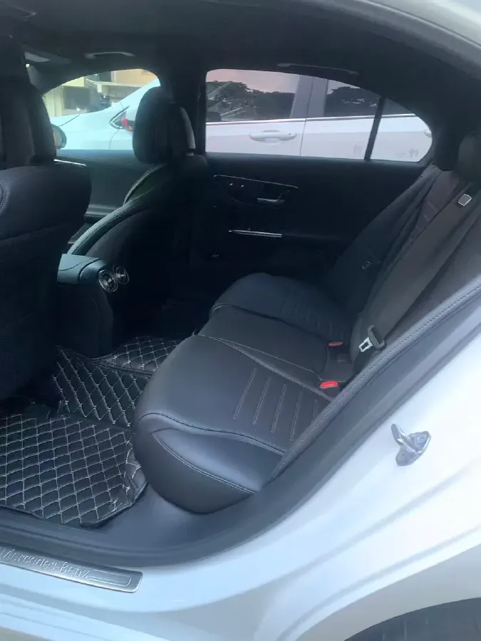 2022 Mercedes-Benz C Class 1.5T 170HP L4 9AT,autocango,china used car exporter,china ev exporter,chinese used car exporter,chinese used ev exporter