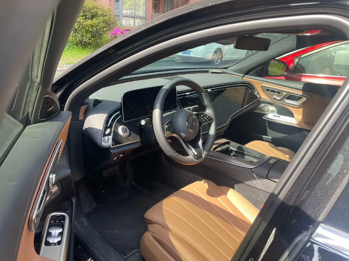 2025 Mercedes-Benz E Class 2.0T 258HP L4 9AT,autocango,china used car exporter,china ev exporter,chinese used car exporter,chinese used ev exporter