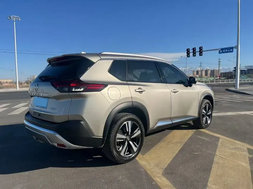 2021 Nissan X-Trail 1.5T 204HP L3 CVT,autocango,china used car exporter,china ev exporter,chinese used car exporter,chinese used ev exporter