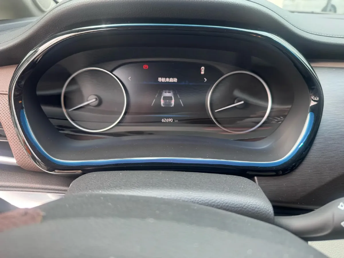 2023 Buick GL8 2.0T 237HP L4 9AT,autocango,china used car exporter,china ev exporter,chinese used car exporter,chinese used ev exporter