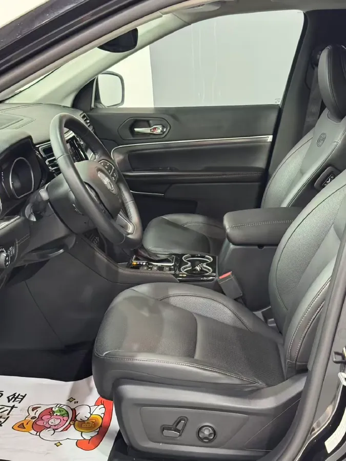 2018 Jeep Grand Commander 2.0T 265HP L4 9AT,autocango,china used car exporter,china ev exporter,chinese used car exporter,chinese used ev exporter