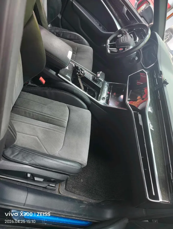 2020 Audi A6L 2.0T 190HP L4 7DCT,autocango,china used car exporter,china ev exporter,chinese used car exporter,chinese used ev exporter