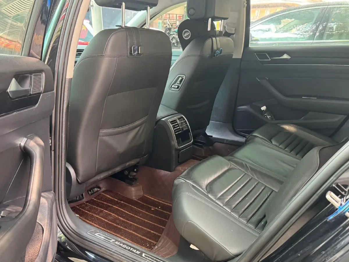 2018 Volkswagen Magotan 1.4T 150HP L4 7DCT,autocango,china used car exporter,china ev exporter,chinese used car exporter,chinese used ev exporter