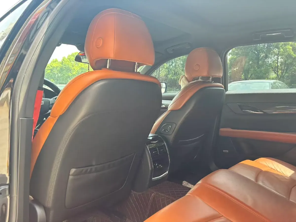 2021 Cadillac CT6 2.0T 237HP L4 10AT,autocango,china used car exporter,china ev exporter,chinese used car exporter,chinese used ev exporter