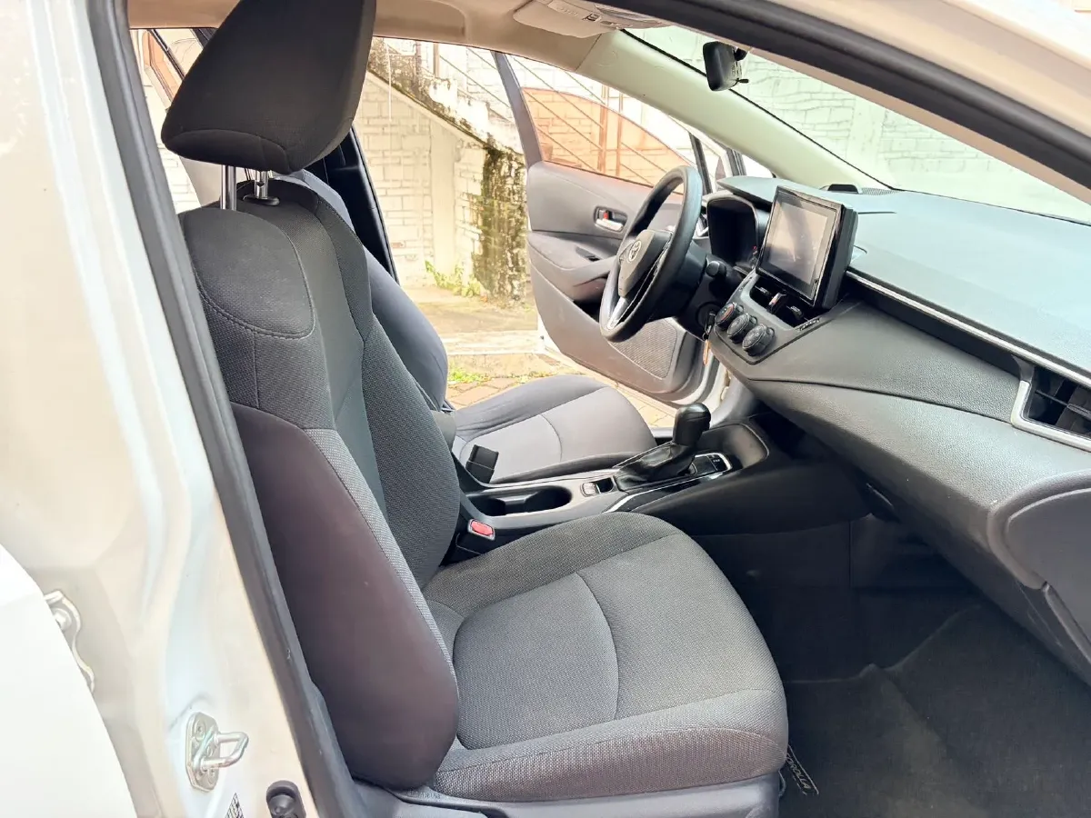 2021 Toyota Corolla 1.2T 116HP L4 CVT,autocango,china used car exporter,china ev exporter,chinese used car exporter,chinese used ev exporter