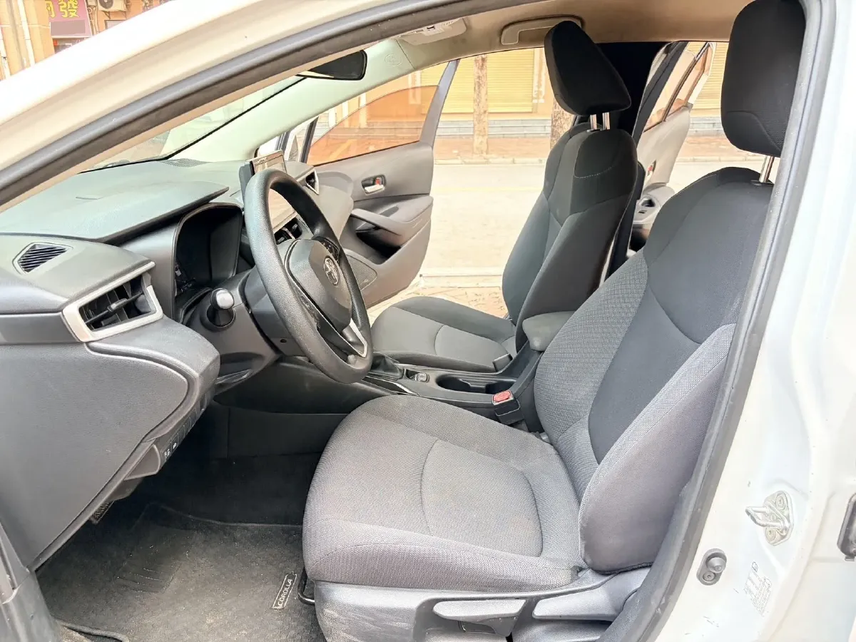 2021 Toyota Corolla 1.2T 116HP L4 CVT,autocango,china used car exporter,china ev exporter,chinese used car exporter,chinese used ev exporter