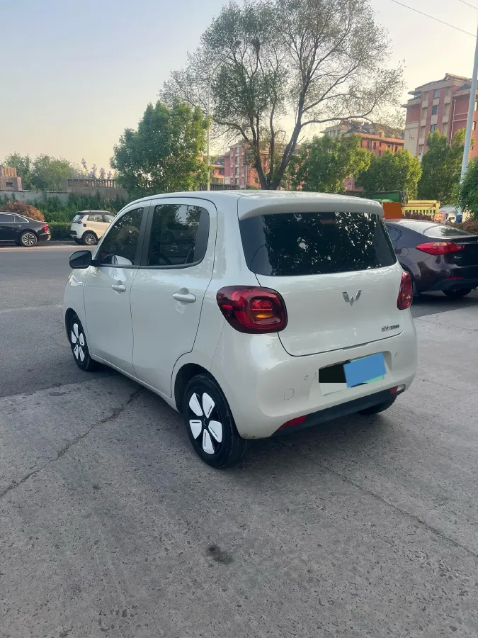 2025 WuLing HongGuang MINI EV BEV 16.2KWH,autocango,china used car exporter,china ev exporter,chinese used car exporter,chinese used ev exporter