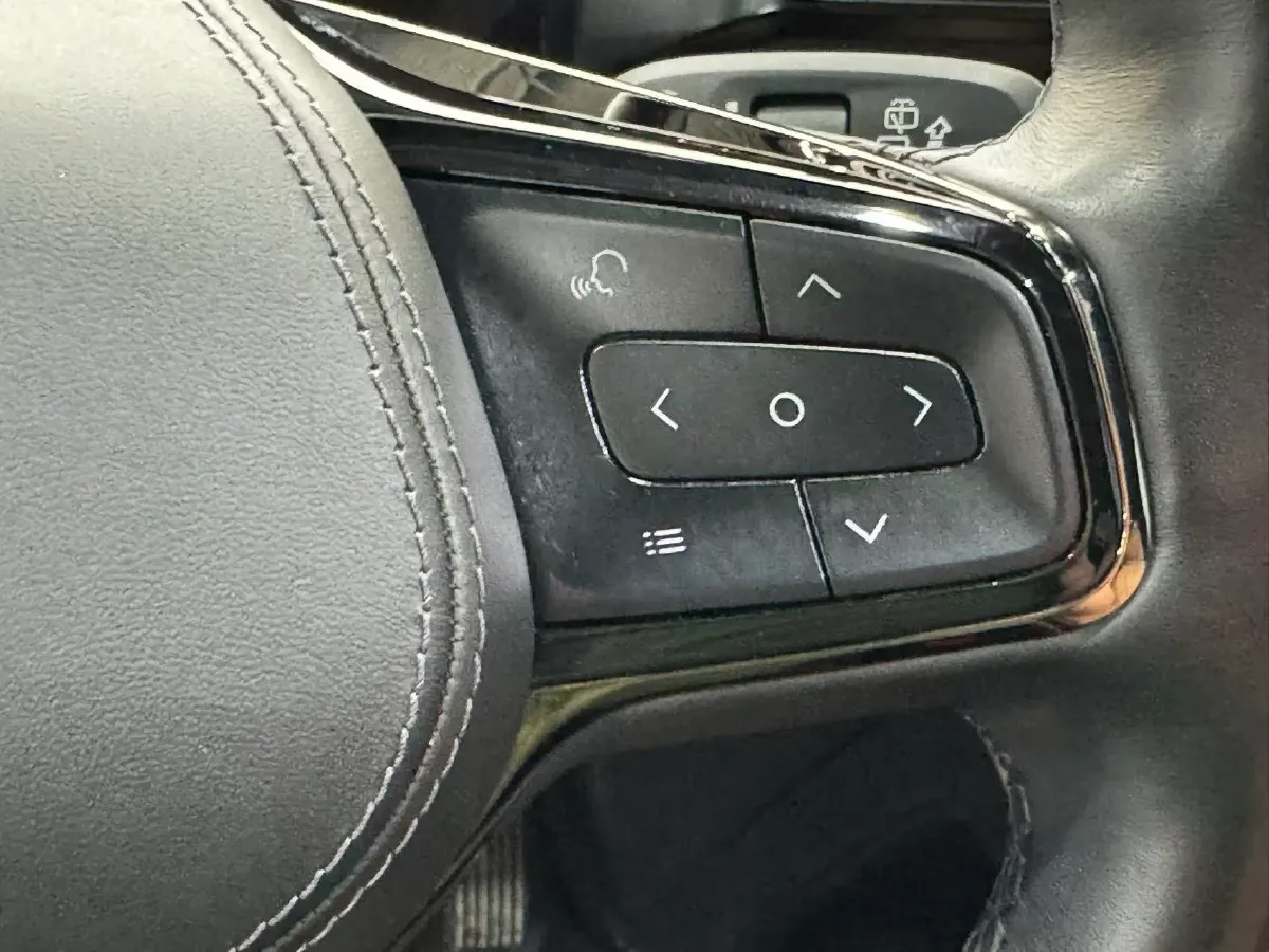 2020 NIO ES8 BEV 100KWH,autocango,china used car exporter,china ev exporter,chinese used car exporter,chinese used ev exporter