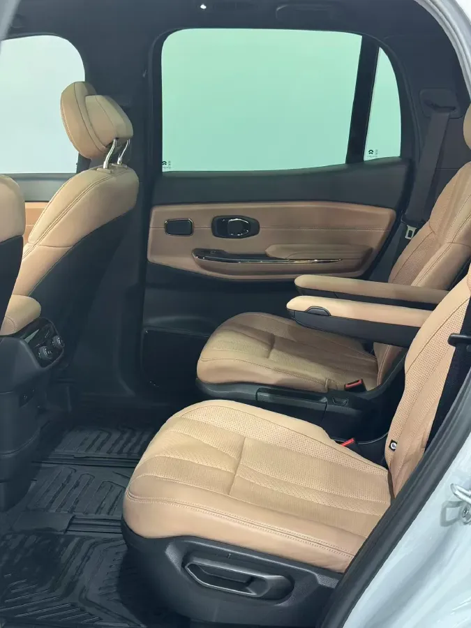 2020 NIO ES8 BEV 100KWH,autocango,china used car exporter,china ev exporter,chinese used car exporter,chinese used ev exporter