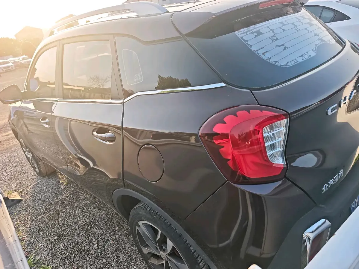 2016 BAIC ChangHe Q35 1.5L 116HP L4 5MT,autocango,china used car exporter,china ev exporter,chinese used car exporter,chinese used ev exporter