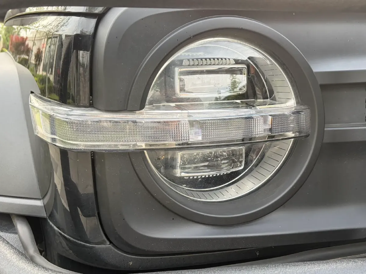 2021 Tank 300 2.0T 227HP L4 8AT,autocango,china used car exporter,china ev exporter,chinese used car exporter,chinese used ev exporter