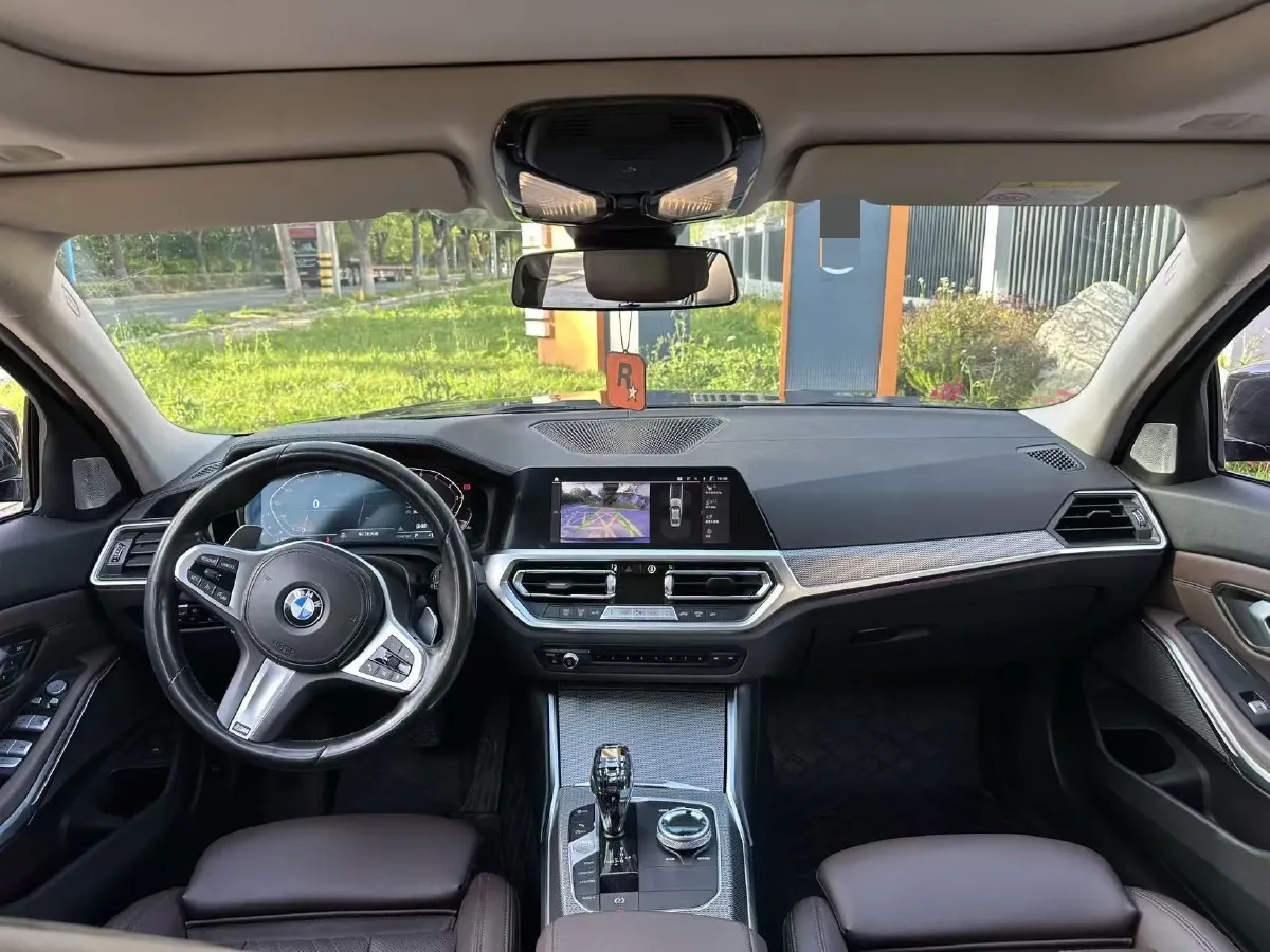 2022 BMW 3 Series 2.0T 184HP L4 8AT,autocango,china used car exporter,china ev exporter,chinese used car exporter,chinese used ev exporter