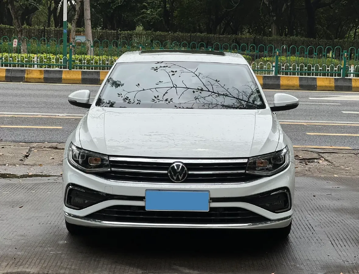2023 Volkswagen Bora 1.2T 116HP L4 7DCT,autocango,china used car exporter,china ev exporter,chinese used car exporter,chinese used ev exporter