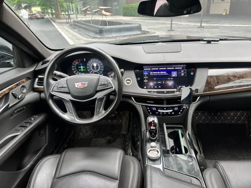 2020 Cadillac CT6 2.0T 241HP L4 10AT,autocango,china used car exporter,china ev exporter,chinese used car exporter,chinese used ev exporter