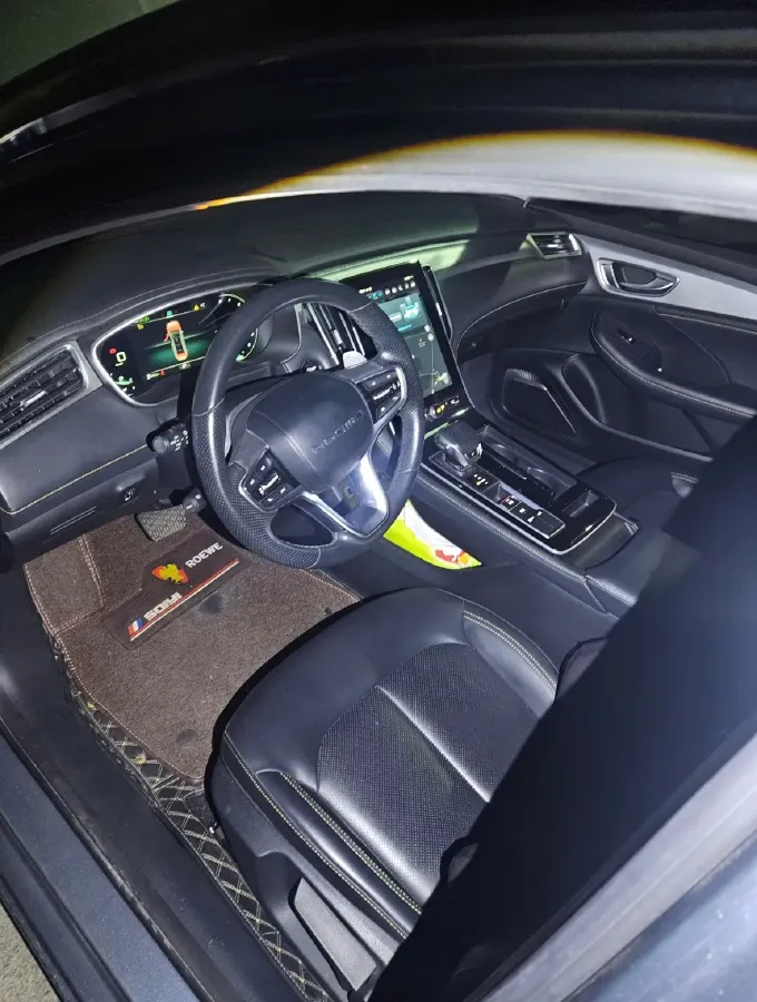 2020 Roewe i6 MAX 1.5T 173HP L4 7DCT,autocango,china used car exporter,china ev exporter,chinese used car exporter,chinese used ev exporter