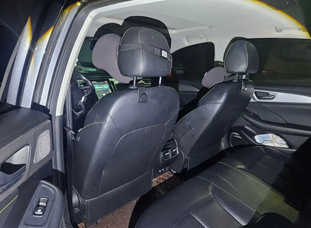 2020 Roewe i6 MAX 1.5T 173HP L4 7DCT,autocango,china used car exporter,china ev exporter,chinese used car exporter,chinese used ev exporter