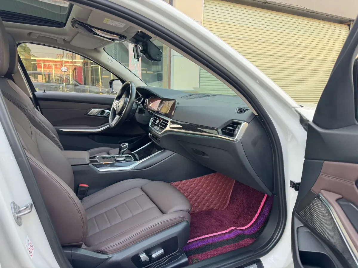 2021 BMW 3 Series 2.0T 184HP L4 8AT,autocango,china used car exporter,china ev exporter,chinese used car exporter,chinese used ev exporter