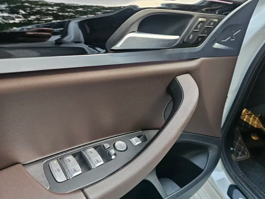 2022 BMW iX3 BEV 80KWH,autocango,china used car exporter,china ev exporter,chinese used car exporter,chinese used ev exporter