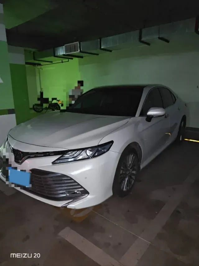 2018 Toyota Camry 2.5L 178HP L4 E-CVT Hybrid,autocango,china used car exporter,china ev exporter,chinese used car exporter,chinese used ev exporter