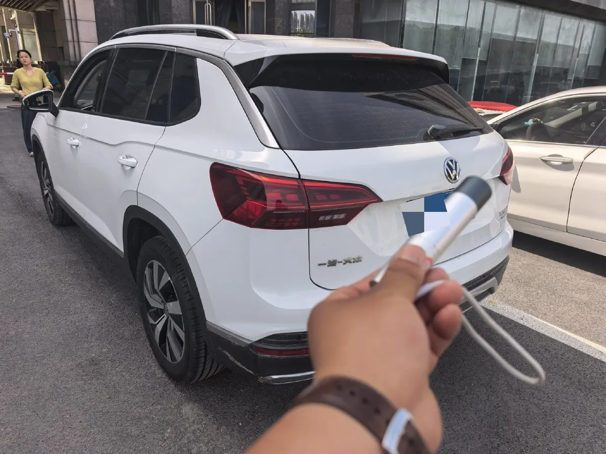 2019 Jeep Cherokee 2.0T 234HP L4 9AT,autocango,china used car exporter,china ev exporter,chinese used car exporter,chinese used ev exporter