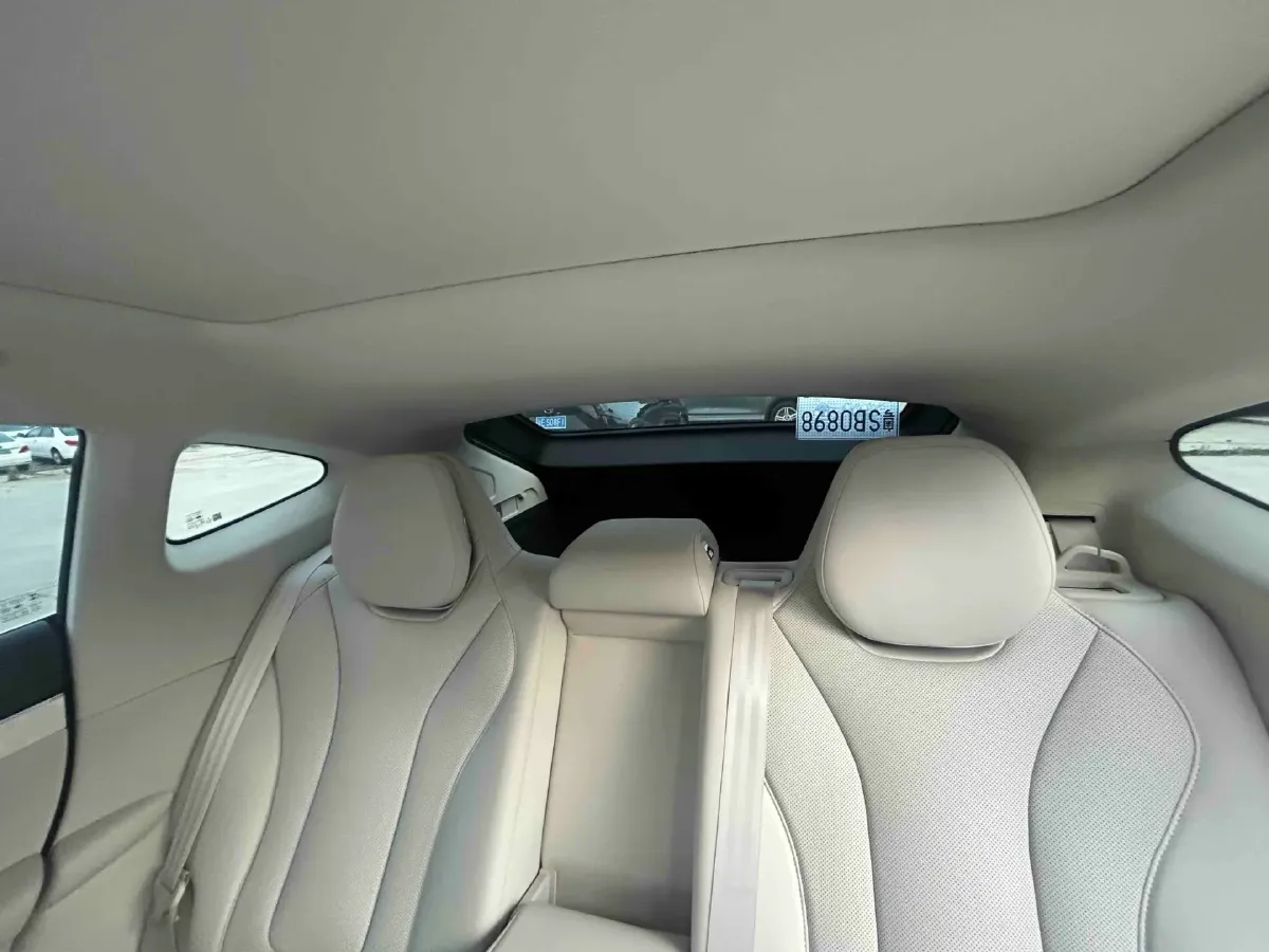 2026 Luxeed R7 REEV 156HP REEV,autocango,china used car exporter,china ev exporter,chinese used car exporter,chinese used ev exporter