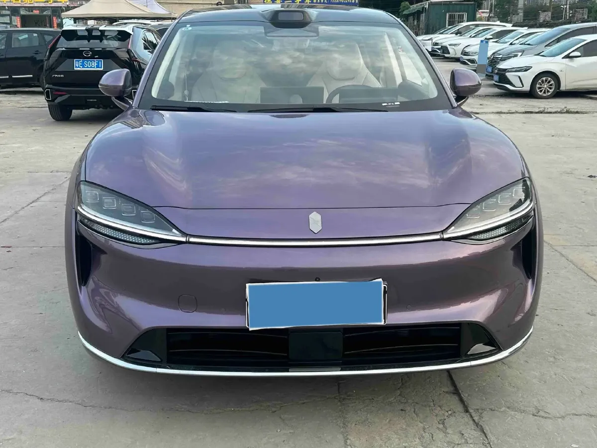 2026 Luxeed R7 REEV 156HP REEV,autocango,china used car exporter,china ev exporter,chinese used car exporter,chinese used ev exporter