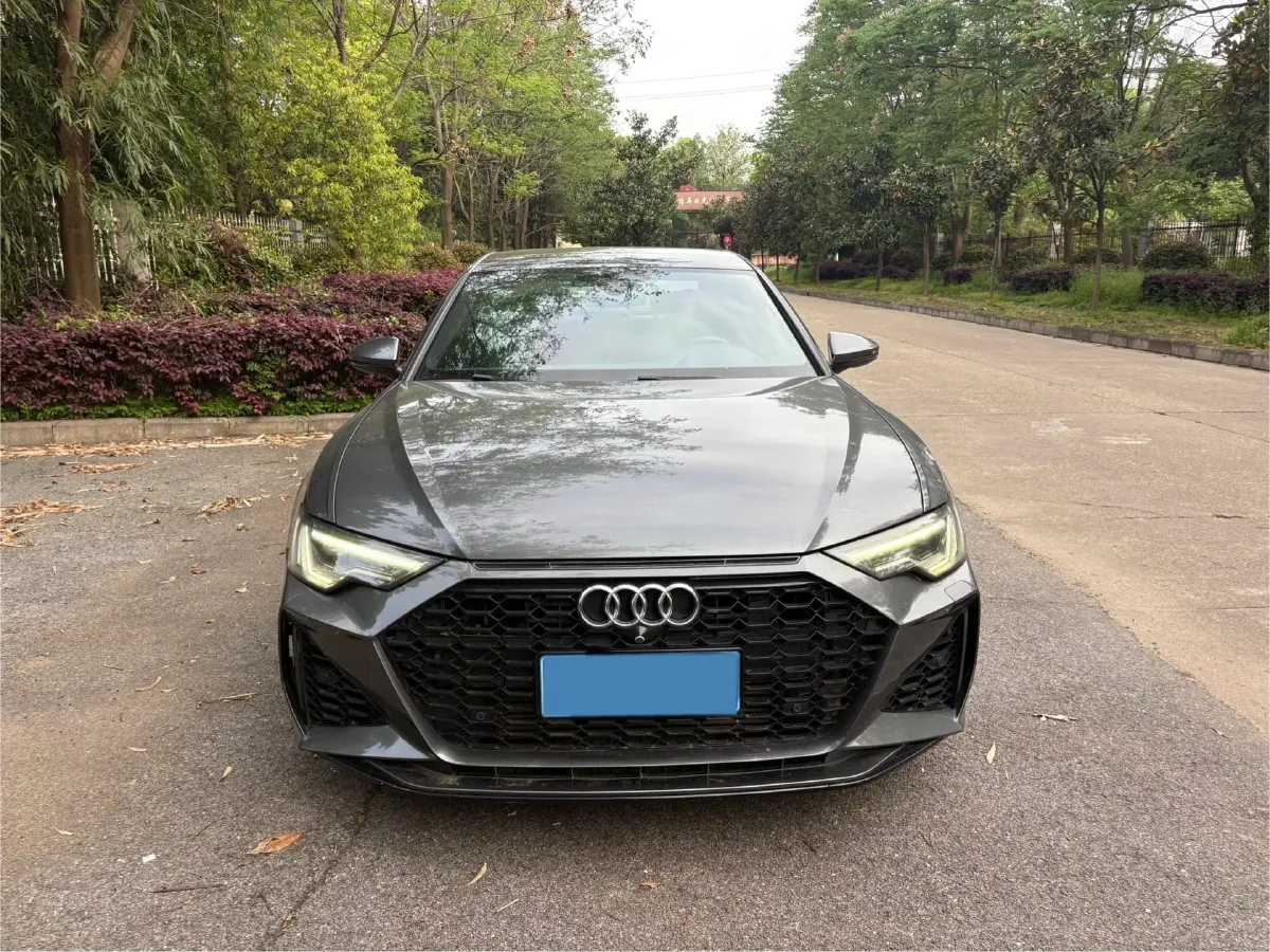 2019 Mercedes-Benz E Class 1.5T 184HP L4 9AT,autocango,china used car exporter,china ev exporter,chinese used car exporter,chinese used ev exporter