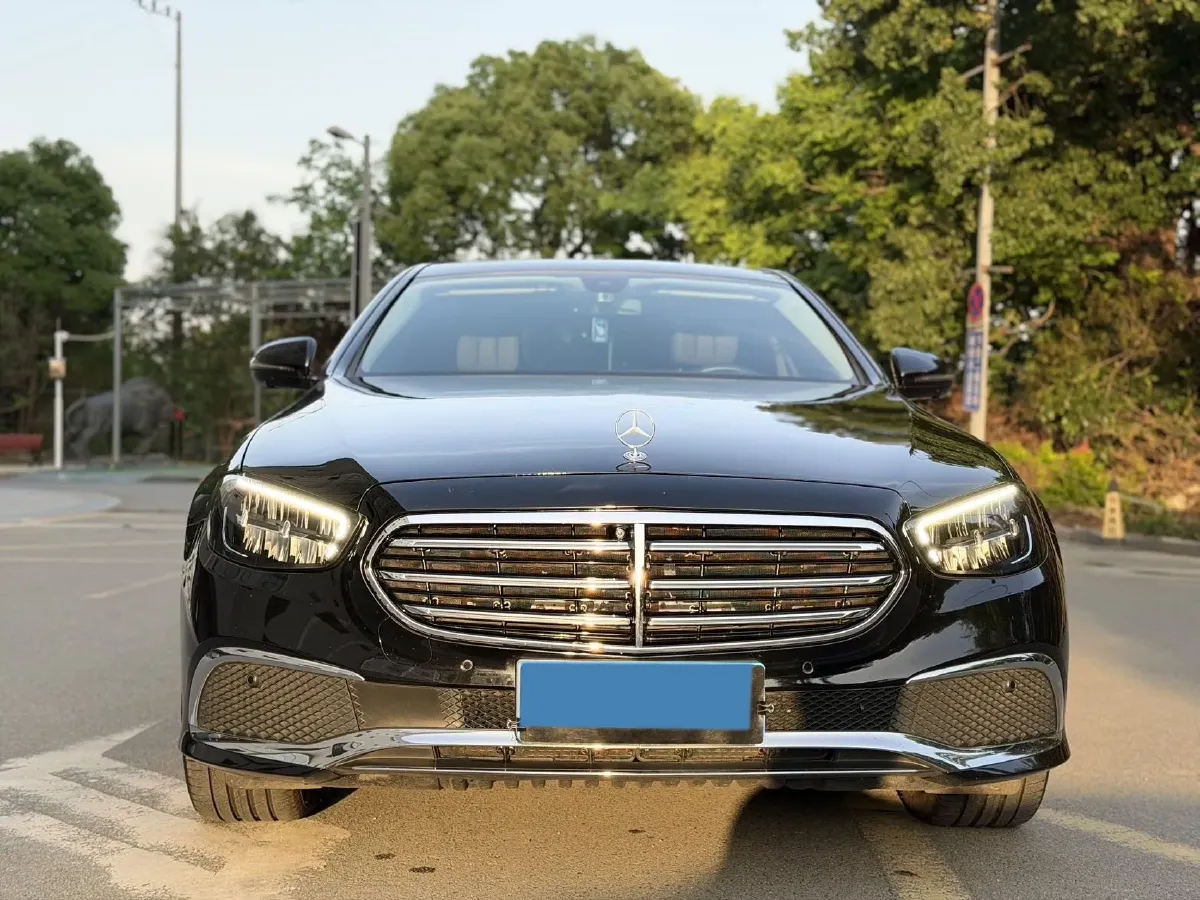 2021 Mercedes-Benz E Class 2.0T 258HP L4 9AT,autocango,china used car exporter,china ev exporter,chinese used car exporter,chinese used ev exporter