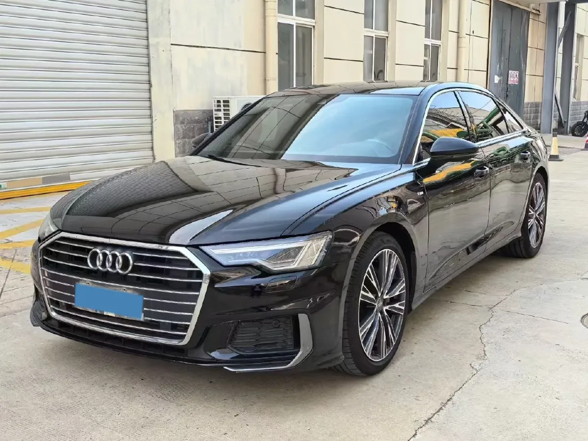 2021 Audi A6L 2.0T 190HP L4 7DCT,autocango,china used car exporter,china ev exporter,chinese used car exporter,chinese used ev exporter