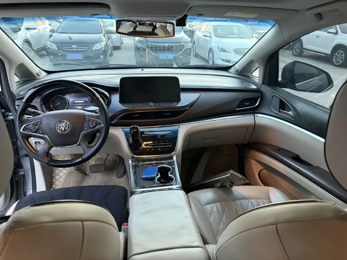 2022 Buick GL8 2.0T 237HP L4 9AT,autocango,china used car exporter,china ev exporter,chinese used car exporter,chinese used ev exporter