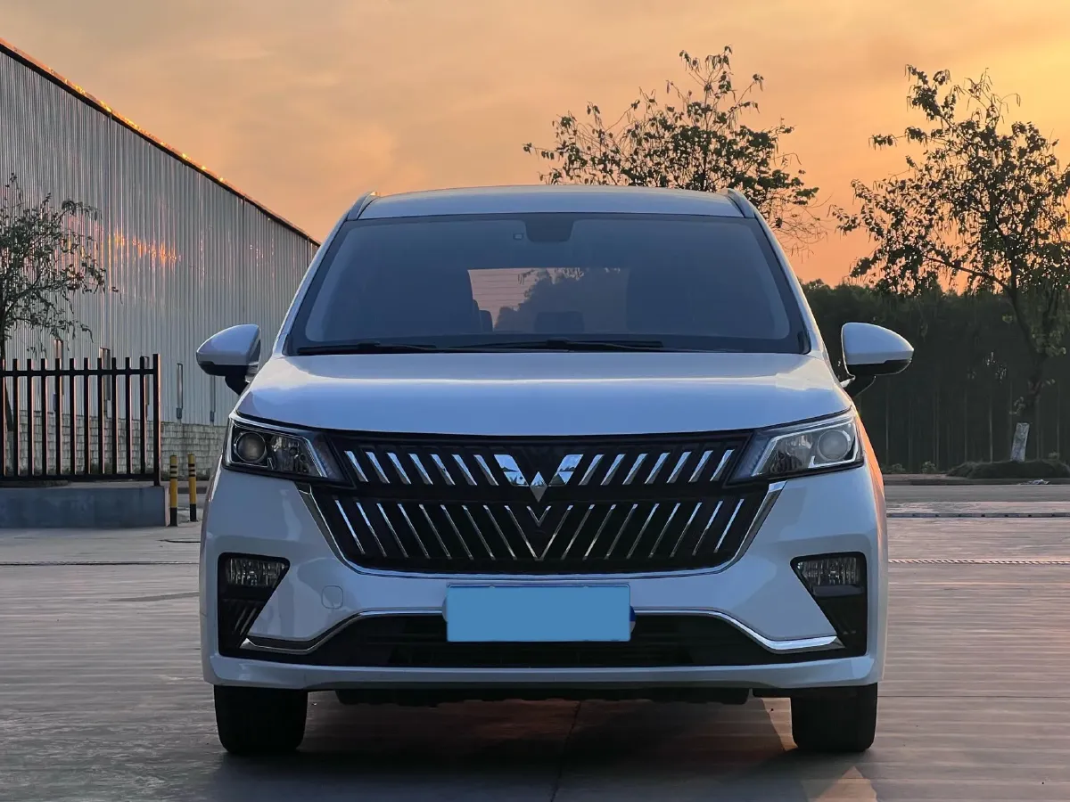 2022 WuLing KaiJie 1.5T 147HP L4 CVT,autocango,china used car exporter,china ev exporter,chinese used car exporter,chinese used ev exporter