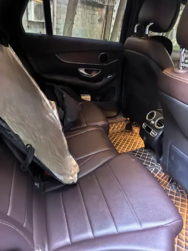 2022 Mercedes-Benz GLC Class 2.0T 197HP L4 9AT,autocango,china used car exporter,china ev exporter,chinese used car exporter,chinese used ev exporter