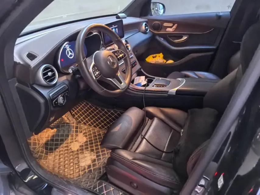2022 Mercedes-Benz GLC Class 2.0T 197HP L4 9AT,autocango,china used car exporter,china ev exporter,chinese used car exporter,chinese used ev exporter