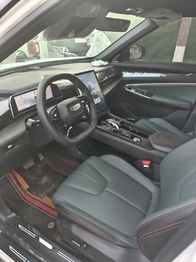 2024 Geely Azkarra 1.5T 181HP L4 7DCT,autocango,china used car exporter,china ev exporter,chinese used car exporter,chinese used ev exporter