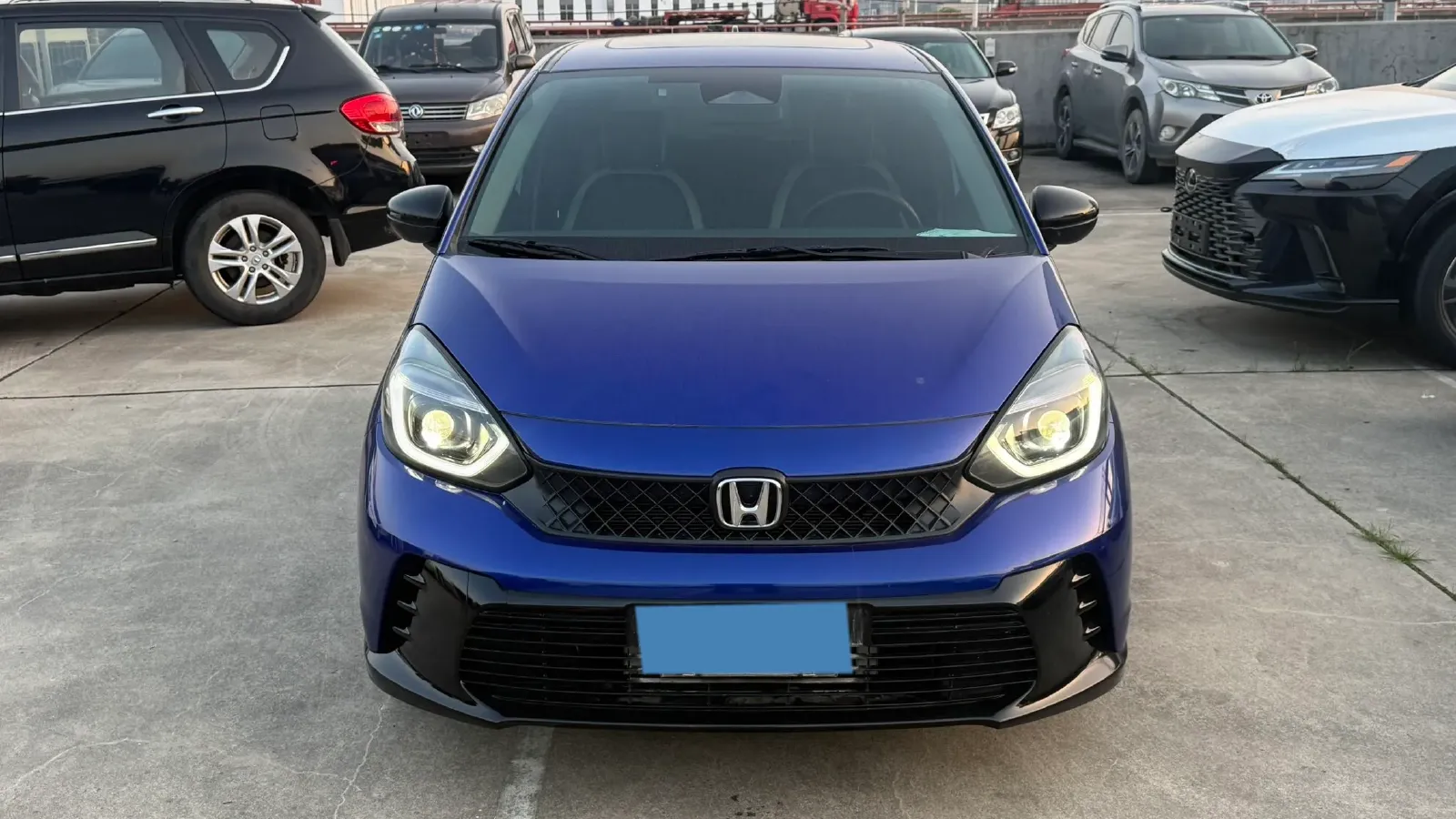 2023 Honda Fit 1.5L 124HP L4 CVT,autocango,china used car exporter,china ev exporter,chinese used car exporter,chinese used ev exporter