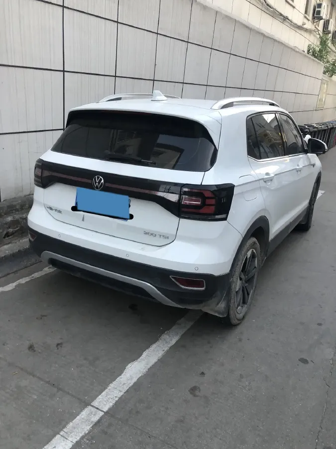 2023 Volkswagen Tacqua 1.2T 116HP L4 7DCT,autocango,china used car exporter,china ev exporter,chinese used car exporter,chinese used ev exporter