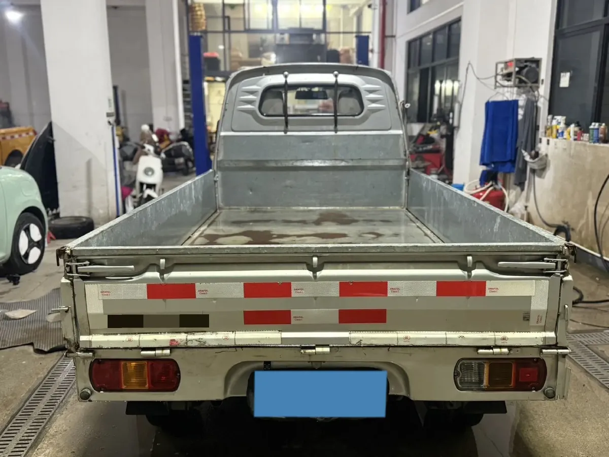 2023 WuLing RongGuang Mini Truck 1.5L 102HP L4 5MT,autocango,china used car exporter,china ev exporter,chinese used car exporter,chinese used ev exporter