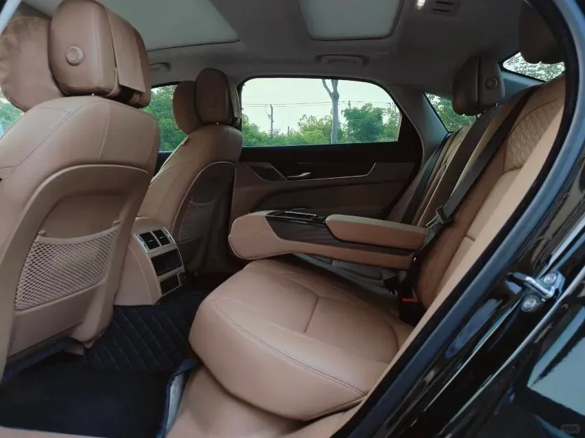 2024 Jaguar XFL 2.0T 250HP L4 8AT,autocango,china used car exporter,china ev exporter,chinese used car exporter,chinese used ev exporter