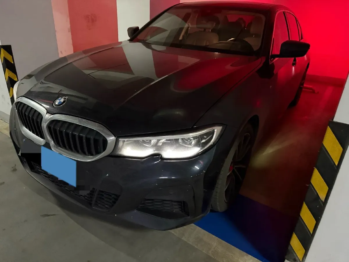 2021 BMW 3 Series 2.0T 184HP L4 8AT,autocango,china used car exporter,china ev exporter,chinese used car exporter,chinese used ev exporter